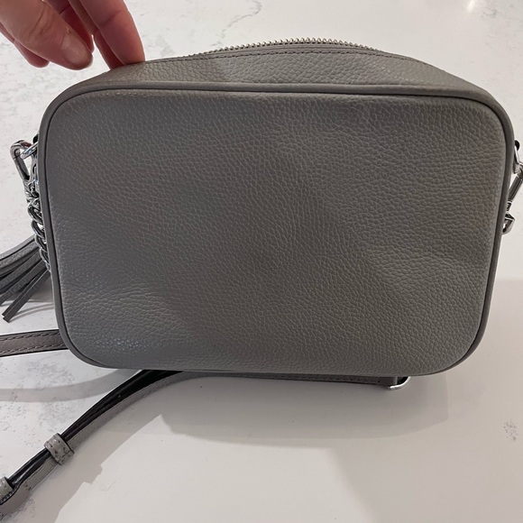 Michael Kors crossbody bag light gray - Picture 2 of 3